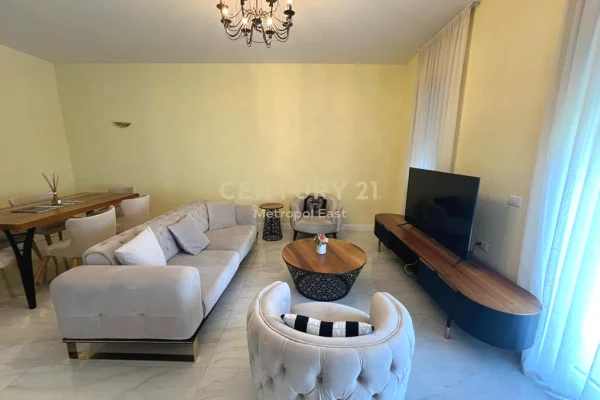 Appartamento in affitto a Tirana 1+1, Arredato