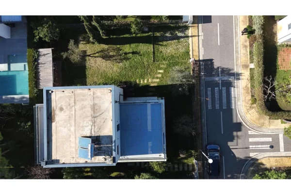 Shtepi ne shitje Vila Luksoze ne Durres, 3+1, Mobilimi E mobiluar, Pagesa 1,200,000  Euro.