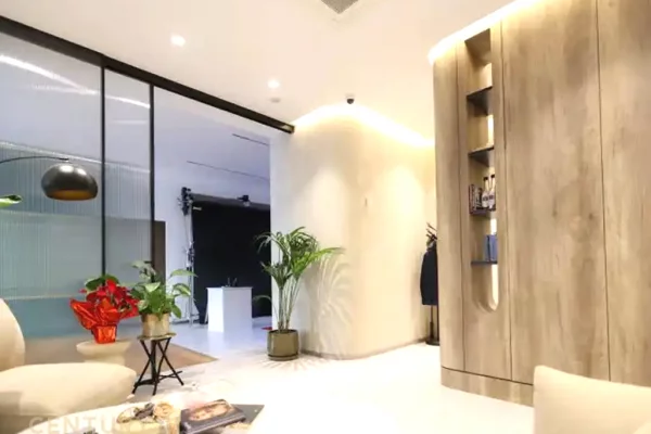 Jepet me qira ambient biznesi ne zonen e Bllokut.