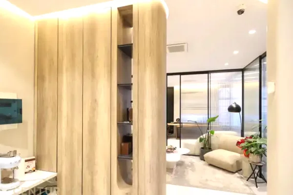 Jepet me qira ambient biznesi ne zonen e Bllokut.