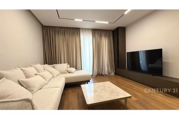 Casa in affitto 2+1 a Tirana - 1,500 Euro