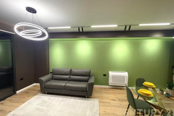 Casa in affitto 2+1 a Tirana - 1,500 Euro