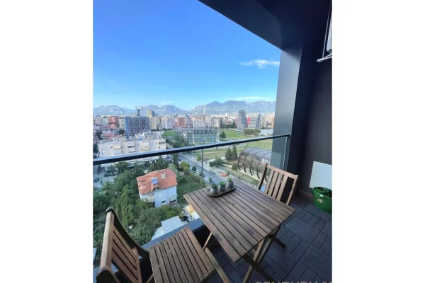 Appartamento in affitto a Tirana 2+1, Arredato