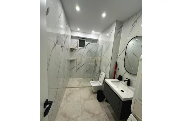 Appartamento in affitto a Tirana 1+1, Arredato