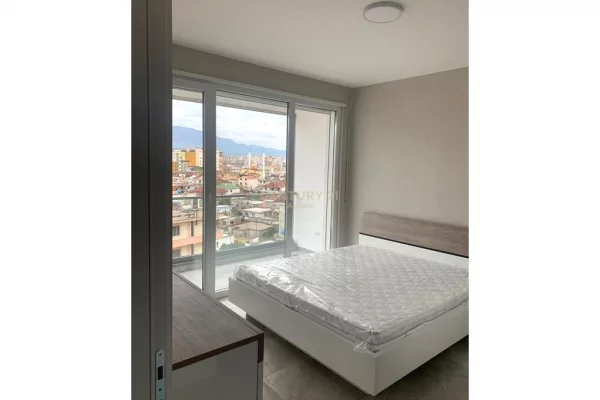 Shtepi me qera Apartament ne Tirane, 2+1, Mobilimi E mobiluar, Pagesa 700  Euro.
