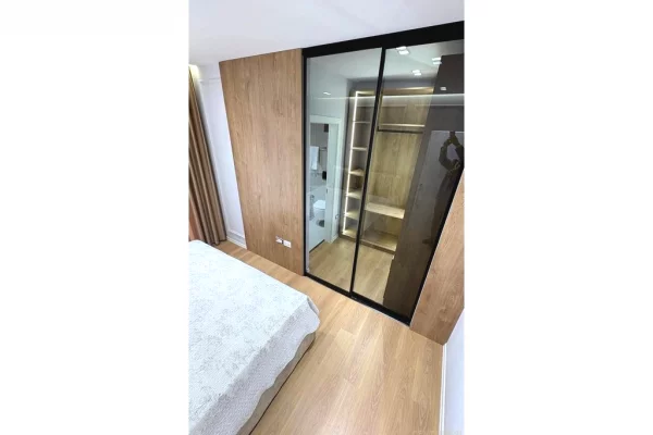 Appartamento in affitto a Tirana 2+1, Arredato