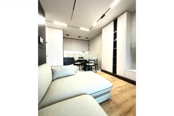 Appartamento in affitto a Tirana 1+1, Arredato