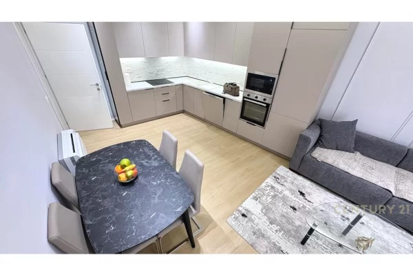 Casa in affitto 2+1 a Tirana - 900 Euro