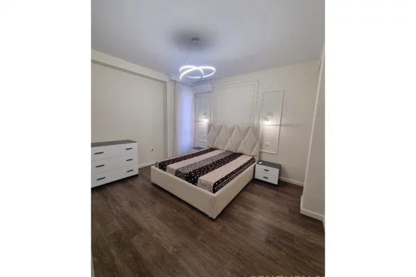 Appartamento in vendita a Tirana 1+1, Arredato