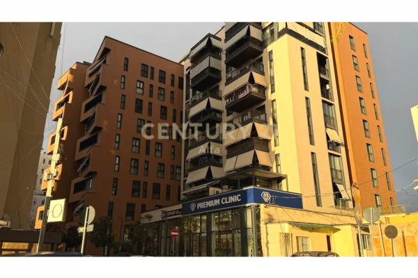 Appartamento in vendita a Tirana 3+1, Arredato