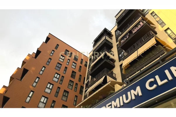 Appartamento in vendita a Tirana 3+1, Arredato