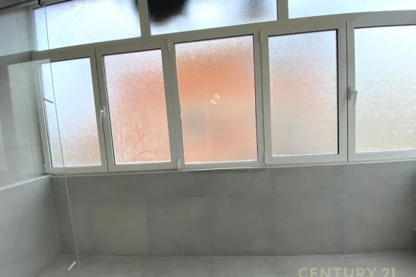 PRANE STADIUMIT DINAMO JAPIM ME QIRA AMBIENT PER ZYRA PERBALLE ISH EKSPOZITES