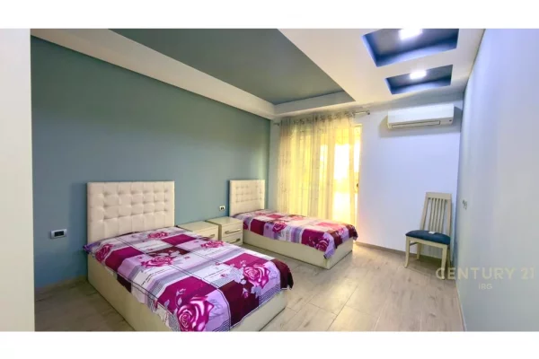 Apartment for sale in Tirana 4+1, Furnished