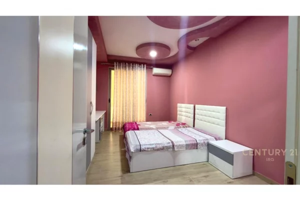 Apartment for sale in Tirana 4+1, Furnished