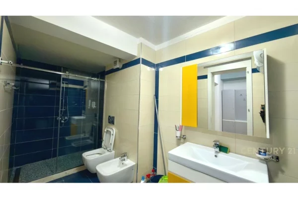 Apartment for sale in Tirana 4+1, Furnished