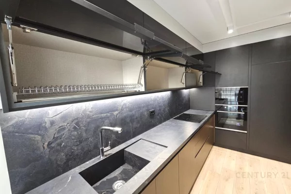 Duplex (2 storey house) for sale in Tirana 2+1, Furnished