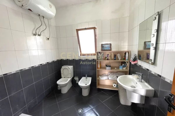 Private house for sale in Tirana 6+1, Furnished