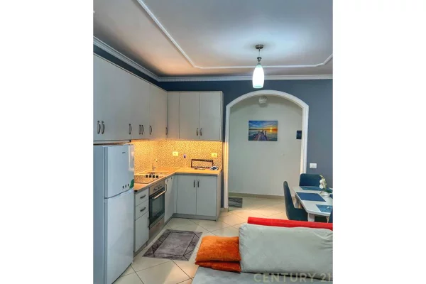 Appartamento in affitto a Tirana 2+1, Arredato