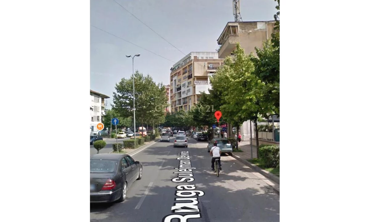 Shtepi ne shitje Apartament ne Tirane, Garsoniere, Mobilimi E mobiluar, Pagesa 165,000  Euro.