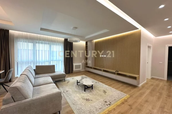 Casa in affitto 3+1 a Tirana - 1,800 Euro