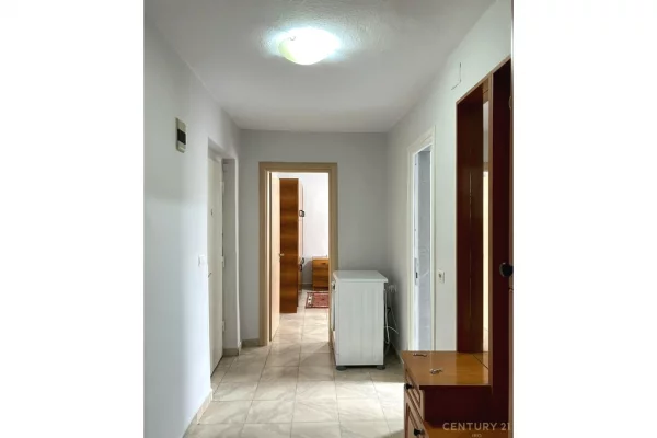 Appartamento in affitto a Tirana 1+1, Arredato