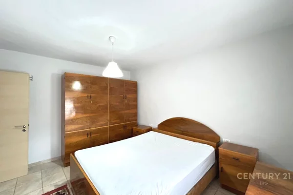 Appartamento in affitto a Tirana 1+1, Arredato