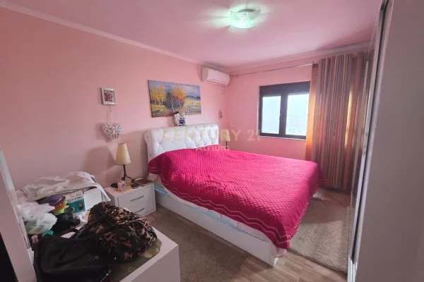 Apartment for sale in Tirana 2+1, In Part