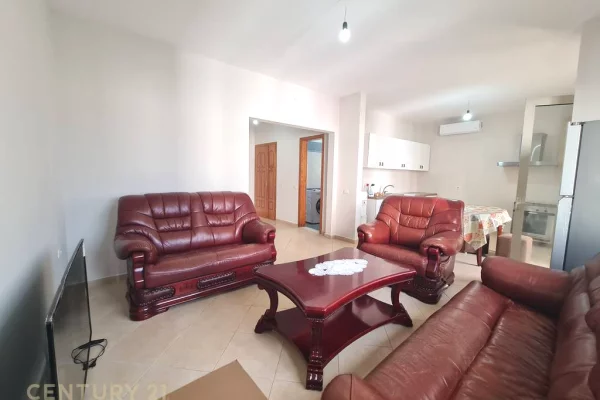 Casa in affitto 3+1 a Tirana - 450 Euro