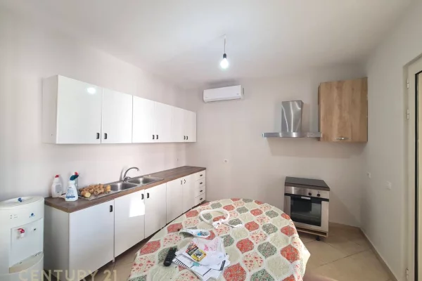 Villa di lusso in affitto a Tirana 3+1, Arredato