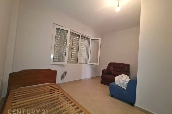 Villa di lusso in affitto a Tirana 3+1, Arredato