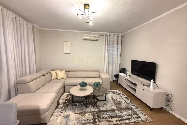 Casa in affitto 1+1 a Tirana - 800 Euro