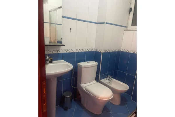 Appartamento in affitto a Tirana 3+1, Arredato