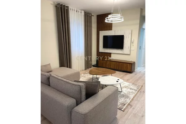 Casa in affitto 2+1 a Tirana - 50,000 Leke