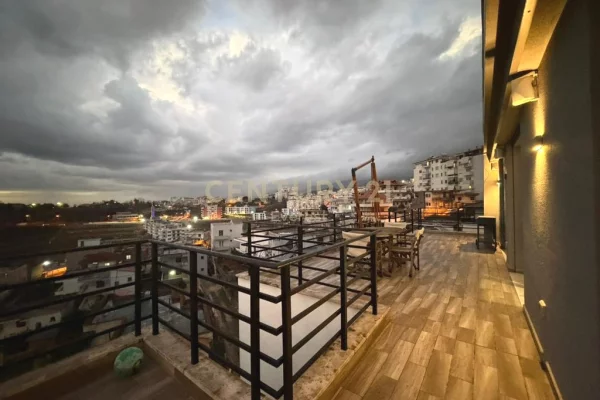 SHKOZE, SHESIM PENTHOUSE 3+1+2 ME VERANDE