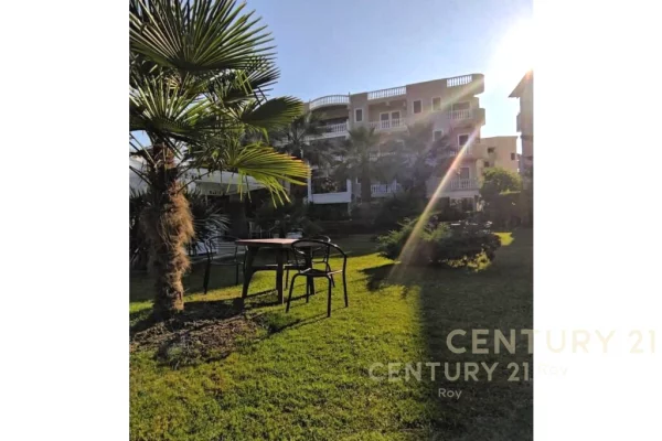 SHITET HOTEL ME 31 DHOMA NE GOLEM!