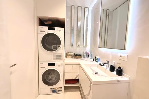 Appartamento in affitto a Tirana 2+1, Arredato