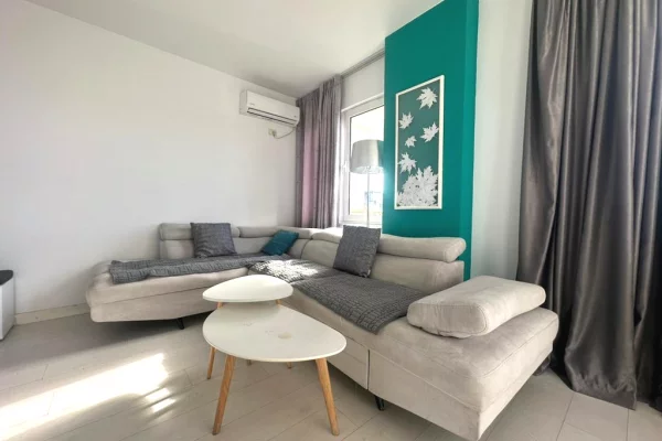 Shtepi ne shitje Apartament ne Tirane, 1+1, Mobilimi E mobiluar, Pagesa 140,000  Euro.