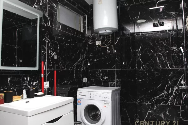 Appartamento in affitto a Tirana 2+1, Arredato