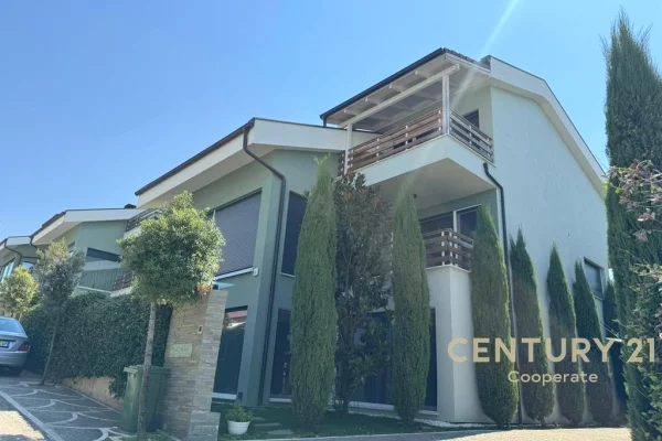 Shtepi me qera 6+1 ne Tirane - 5,000 Euro