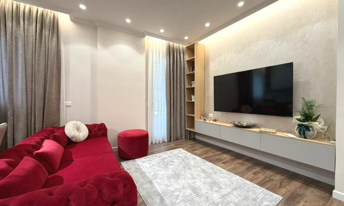 Apartment for rent in Tirana 1+1, Furnished