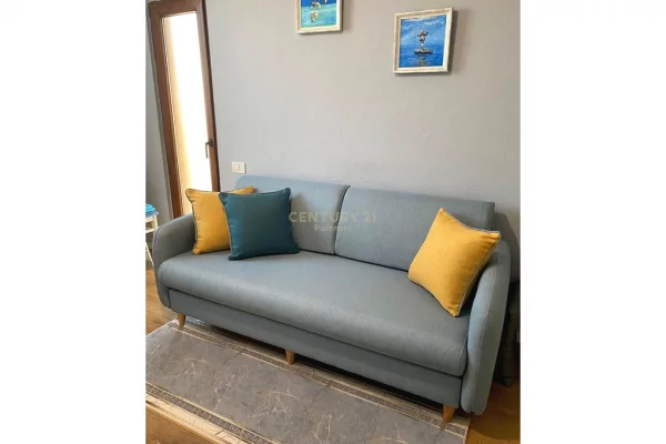 Shtepi ne shitje Apartament ne Tirane, 2+1, Mobilimi E mobiluar, Pagesa 220,000  Euro.