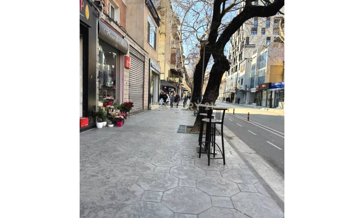 MYSLYM SHYRI, SHESIM DYQAN