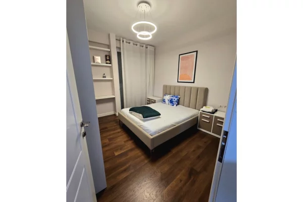 Appartamento in affitto a Tirana 2+1, Arredato