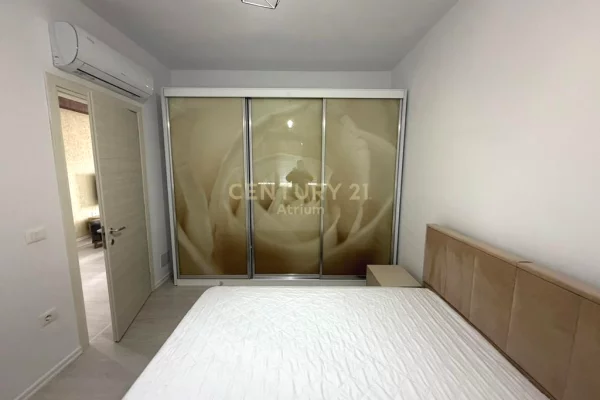 Appartamento in affitto a Tirana 2+1, Arredato