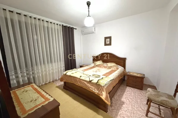 Appartamento in affitto a Tirana 2+1, Arredato