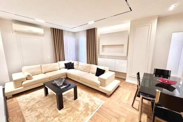 Casa in affitto 2+1 a Tirana - 1,150 Euro