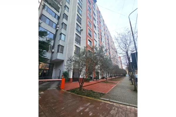 Shtepi ne shitje 3+1 ne Tirane - 415,000 Euro