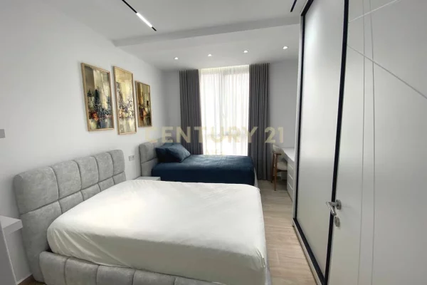 Appartamento in affitto a Tirana 2+1, Arredato