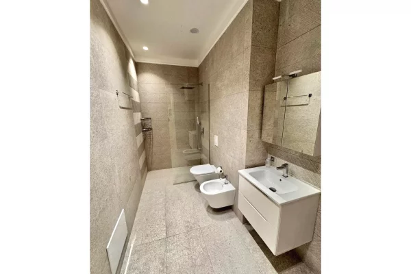 Appartamento in affitto a Tirana 1+1, Arredato