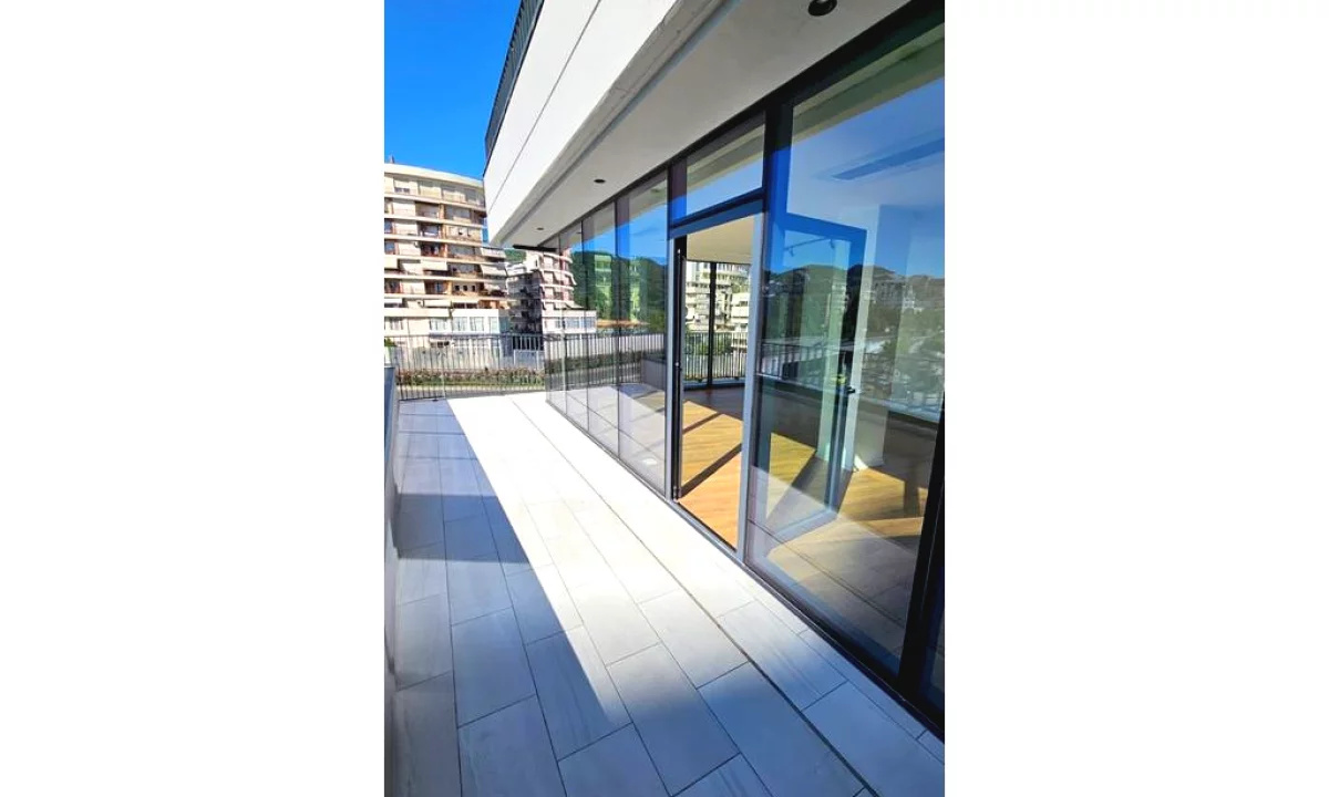 Appartamento in affitto a Tirana 2+1, Arredato